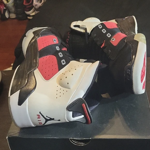 Jordan 6-17-23 'Carmine' (2021) Mens 11.5 EUC W/BOX - Picture 7 of 11